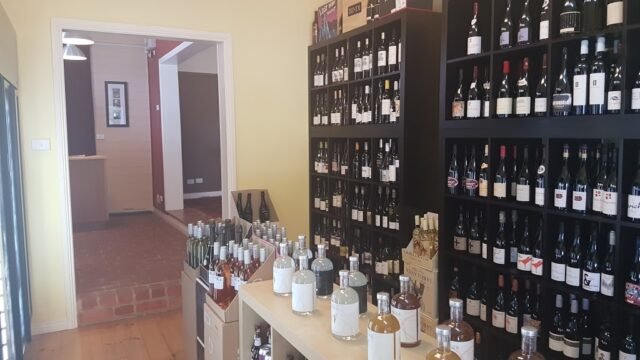 0645f86733e6d55c89c5eb2589bc2c40_-victoria-macedon-ranges-shire-woodend-woodend-wine-storehtml-1.jpg